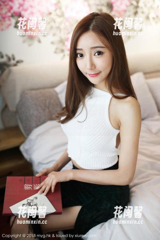 MyGirl美媛馆-Carina绮里嘉 MyGirl美媛馆 - Carina绮里嘉的图包:白色如同香水,淡淡却总让你想追