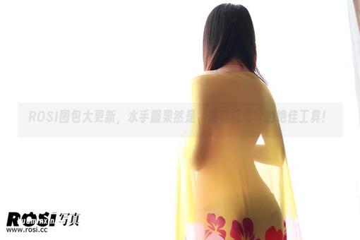 ROSI ROSI图包大更新,水手服果然是‘青春反攻’的绝佳工具!