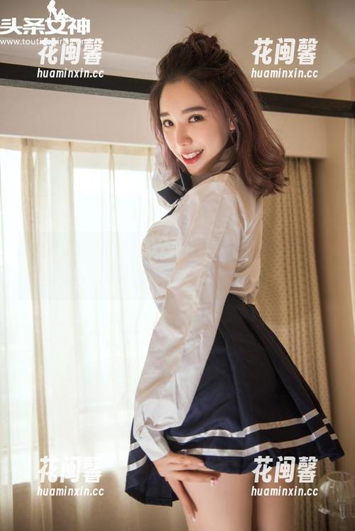 TouTiao头条女神-萌琪琪 TouTiao头条女神 - 当美腿遇上萌琪琪!原图展示,让你脑洞大开!
