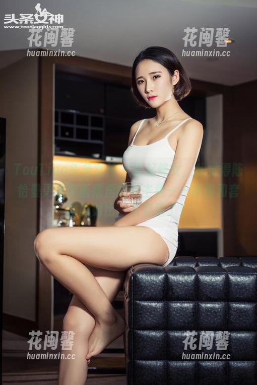 TouTiao头条女神-陈怡曼 TouTiao头条女神 - 比起修女,我觉得陈怡曼更像个画报里的女主角——原图和套图的对比,太有趣了!