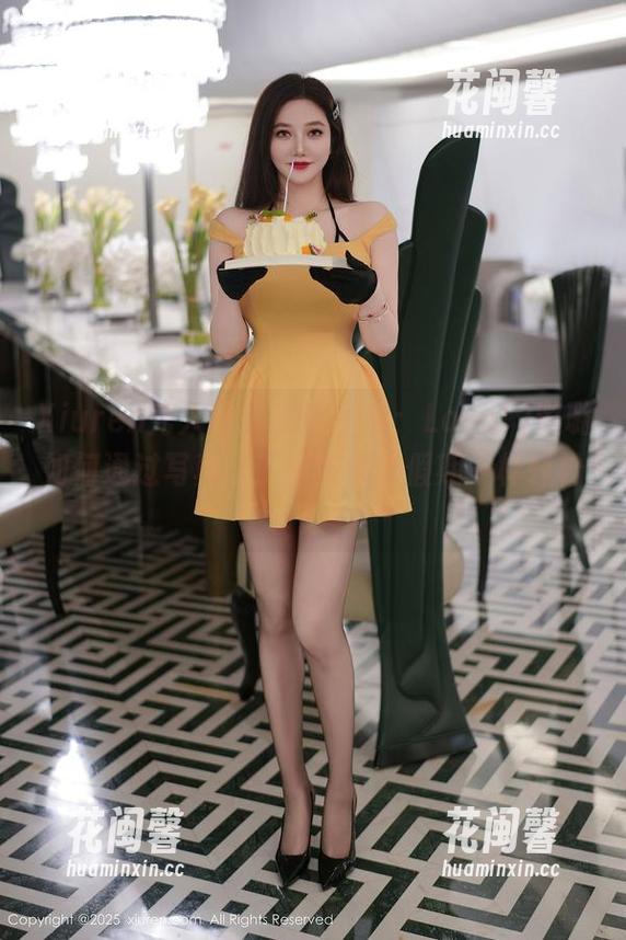 Xiuren秀人网-Lovely璐璐 Xiuren秀人网 - 美图秘辛:Lovely璐璐如何通过写真让工作变得像假期一样轻松?