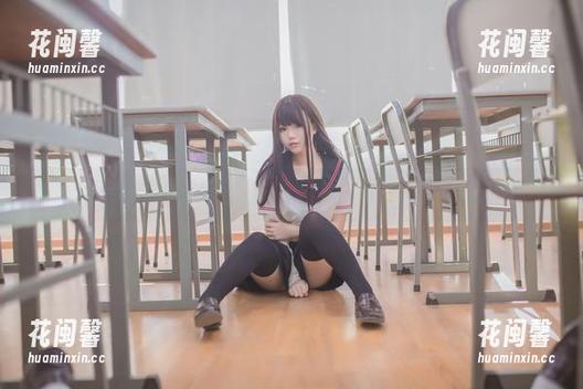 Yoko宅夏 当Yoko宅夏邂逅少女——原图竟有一丝缱绻