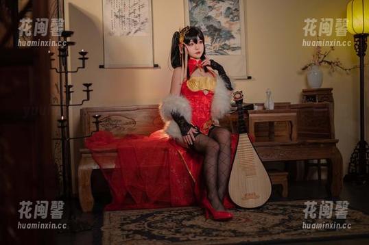 yuuhui玉汇 yuuhui玉汇将透明兔女郎变为雨中的焦点,高清美图,偷偷流口水!