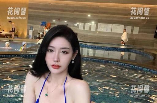 不爱笑的赛琳 微密圈 - 不爱笑的赛琳秀出红色内衣,墨镜都挡不住的高清诱惑