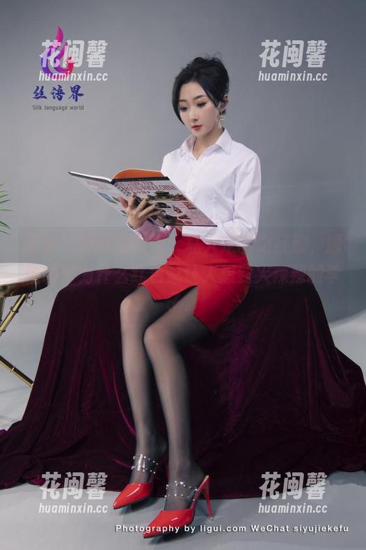 丽柜-轩轩 丽柜 - 轩轩的网盘:私人定制之红颜,顺便聊聊为什么红色总让人想到火辣辣的李子。