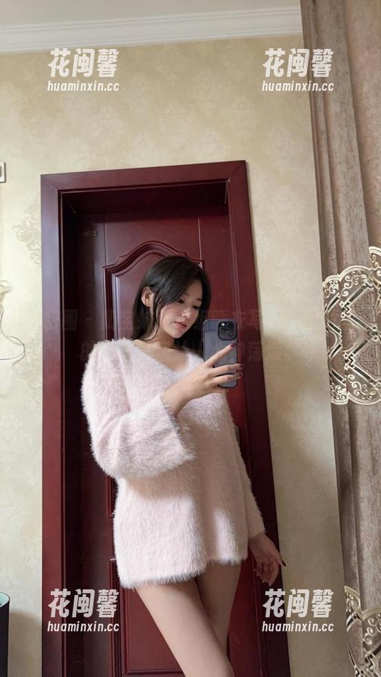 奶宝妹纸 微密圈 - 奶宝妹纸这组睡衣写真,图片里的闲适气息让人心神荡漾。