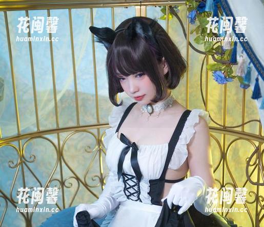 妖少you1 妖少you1的短裤写真:这小子真有一套!