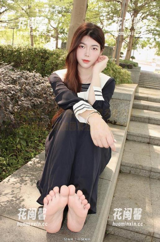 小众视觉-珂老师 小众视觉 - 或许我们都应该多穿点睡衣,下载珂老师的图集后就可以实践。