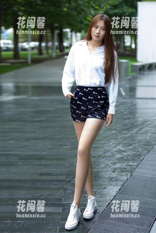 推女郎-谭冰 推女郎 - 一张无圣光的美图,谭冰的浴室让我脑海中冒出各种奇思妙想。