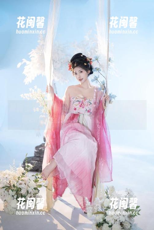 最新上线！星澜是澜澜叫澜妹呀穿上OL制服cos，连打印机都静止不动了！