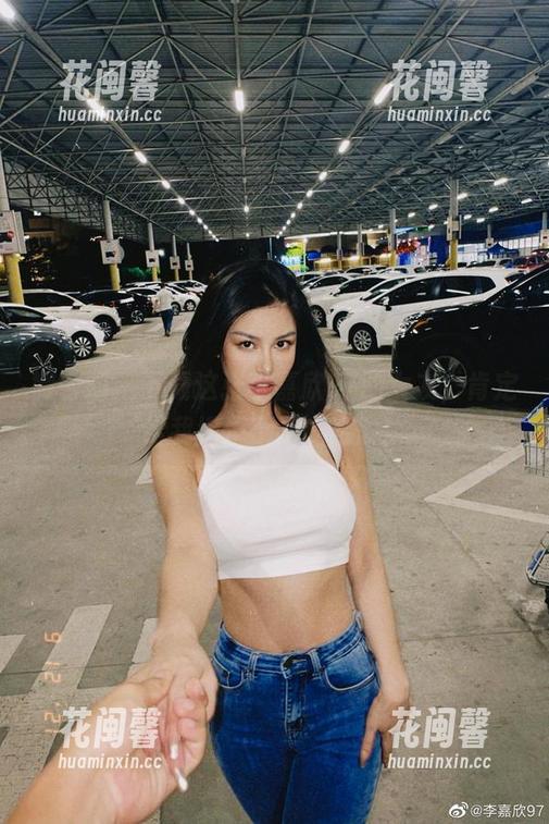 李嘉欣97 微密圈 - 下载这张李嘉欣97的女友,肯定给我增添了不少话题!