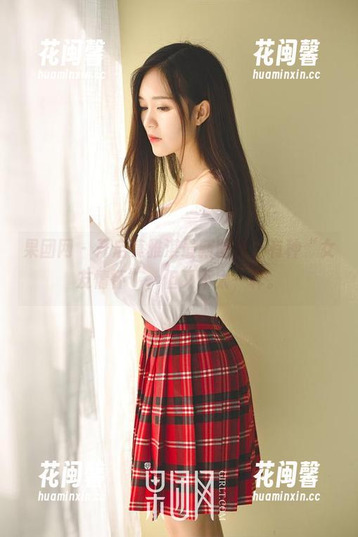 果团网-莫雅淇 果团网 - 开启莫雅淇最新图集,有种“女友情怀”,但又不太一样。
