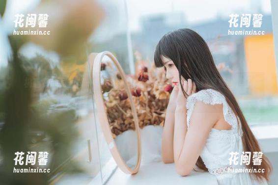 桜桃喵最新写真集——碎星：小心你的心，被这颗星耀瞄准了哦！