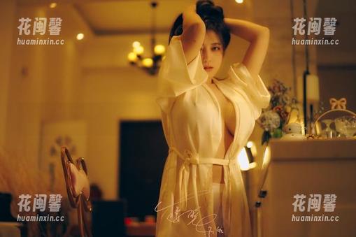 原图在此，樱晚gigi女神：这一装扮我也是醉了。