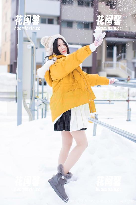 爱蜜社 - 这次更新的夏日写真，王曼妮好Q比我自己还好意思