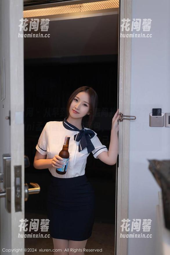 秀人网-FoxYini孟狐狸 秀人网 - 从早到晚,无意间找到了这个FoxYini孟狐狸的花嫁图包,真想把它印成明信片寄给自己。