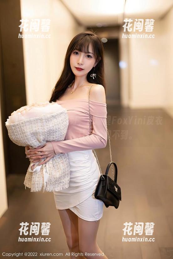 秀人网-孟狐狸FoxYini 秀人网 - 角度贼好,孟狐狸FoxYini皮衣私拍资源,让你意想不到。