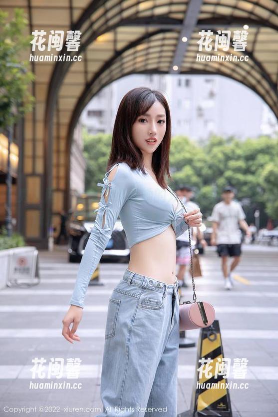 秀人网 - 小兔纯纯和她的双人作品集，下载后你也能感受到同框的爱意！哈哈