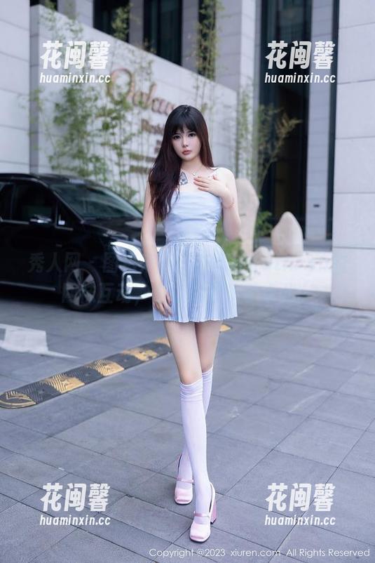 秀人网-小狐狸Kathryn 秀人网 - 图包来了!小狐狸Kathryn的网袜互动,总让我想多了点儿。