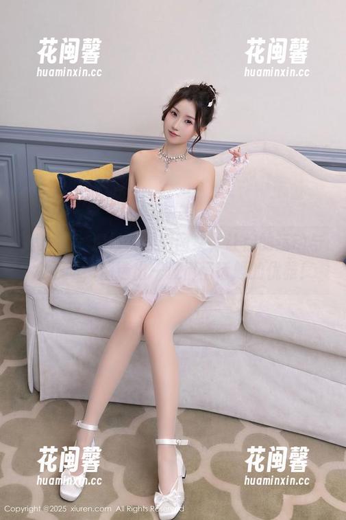 秀人网-清妙 秀人网 - 清妙体操服图集,让你的运动与众不同,精选出一波悄悄话般的优雅!
