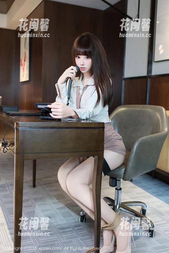 秀人网 - 王曼柔的女仆全集上线，下载随便，你好像会发现点不一样的东西。