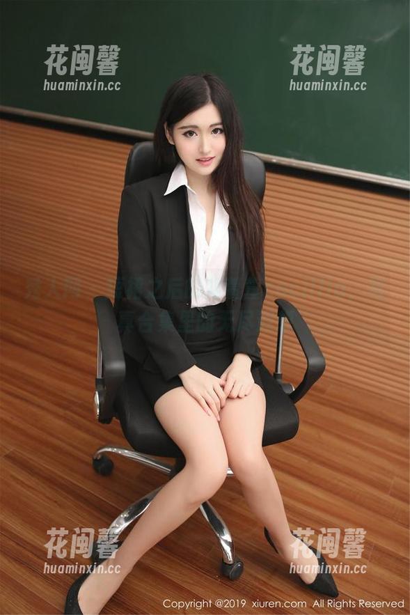 秀人网-陆萱萱cecillia 秀人网 - 短裙之后的陆萱萱cecillia,写真合集里的无尽遐想