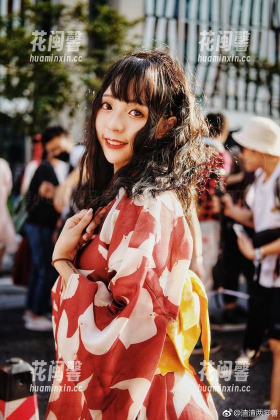 舞小喵 舞小喵的双马尾写真集:纯真的外表下隐藏了多少段子!