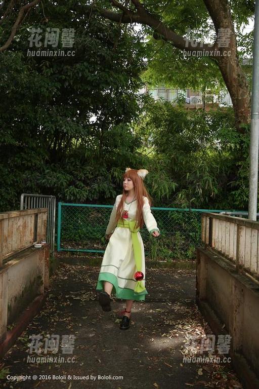 菠萝社-AngelaLee李玲 菠萝社 - AngelaLee李玲与和服:竟然还有原图,这种组合好有趣!