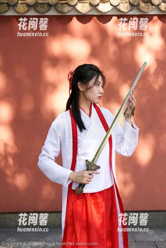 蜜桃社-美绪 蜜桃社 - 每个图包都在呼唤你——快来下载美绪的甜心吧