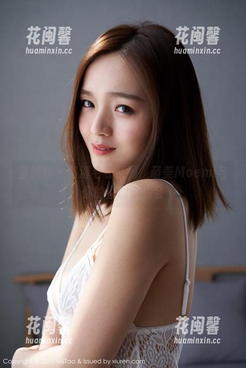 蜜桃社-萌美Moemi 蜜桃社 - 高清毛衣系列,萌美Moemi与你的小调皮约会