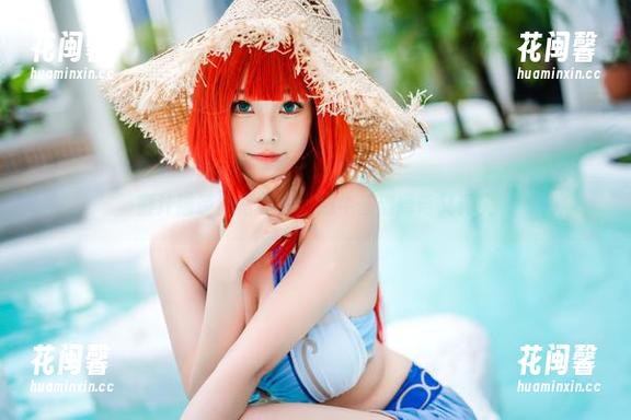 蜜汁猫裘的写真，小奶牛基础离奇又真实