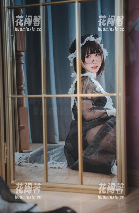 这组西园寺南歌最新制服图集，莫名有种要赶紧标记保存的冲动…