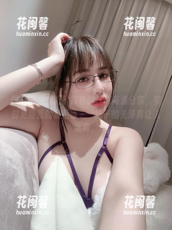 阿色 微密圈 - 来吧!阿色的丝袜高清分享,实时更新我的观后感——袜子的光泽真让人迷离。
