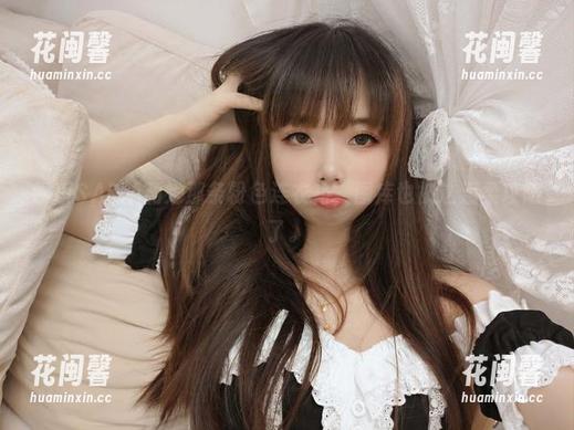 雪琪SAMA 雪琪SAMA和她那条粉色连衣裙,图库也被这温柔攻陷了。