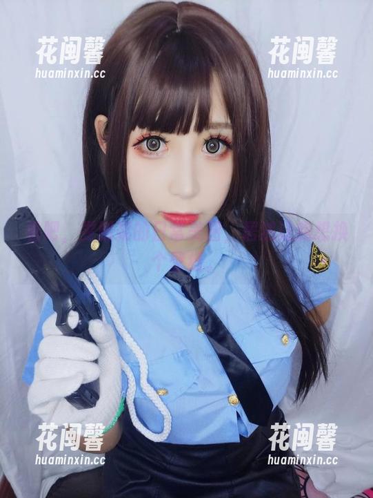雯粥粥 看吧,雯粥粥的日常美图,居然让我想换个壁纸。