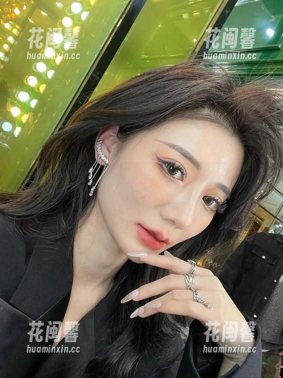 黎允熙baby 微密圈 - 黎允熙baby的夏天写真:让人停留在柔和的光影里